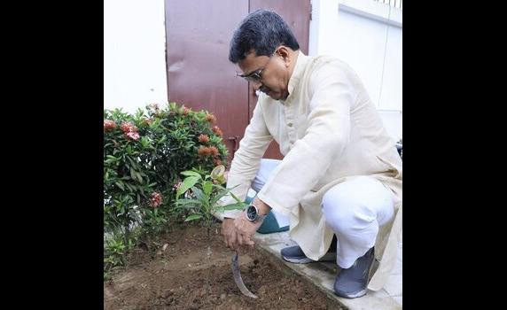 Tripura CM Dr. Manik Saha plants a sapling as part of 