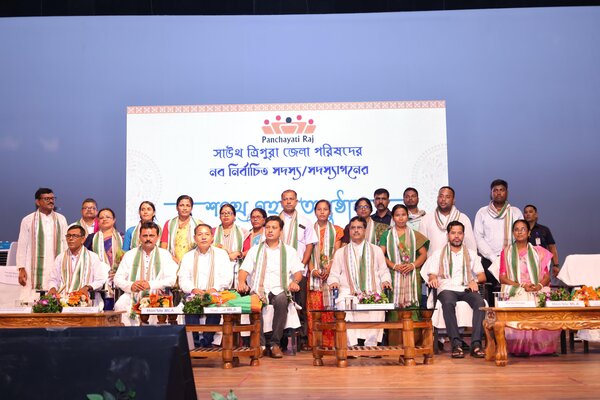 Tripura CM advocates for transparent governance in Panchayat