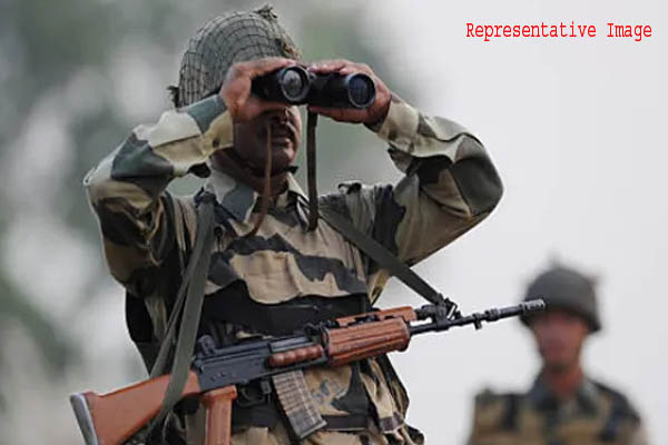 BSF apprehends three Bangladeshi infiltrators