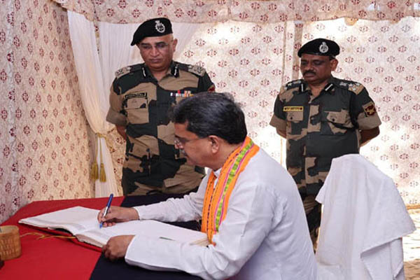 Tripura CM lauds BSF’s role in ensuring border security