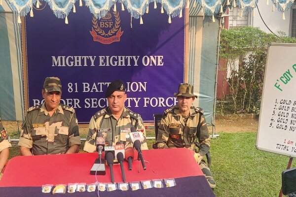 BSF seized gold items worth Rs 1.72 crore in Tripura 