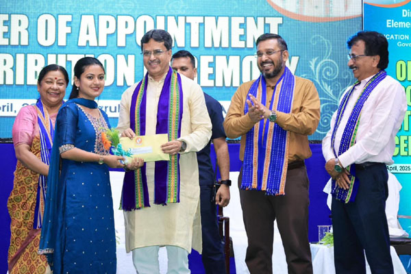 Tripura CM reiterates commitment to maintain transparency in providing govt jobs