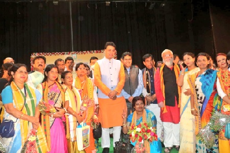 AMC’s elected members sworn in, Dipak Majumder new Mayor