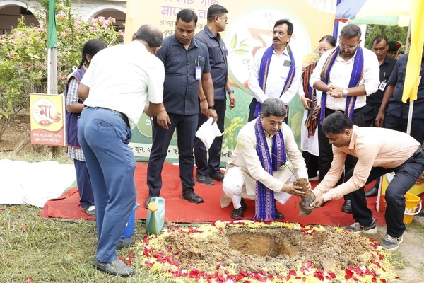 Tree plantation must become a mass movement: Tripura CM