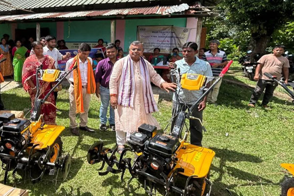 PM, Tripura CM working tirelessly for Janajati welfare: Ratan