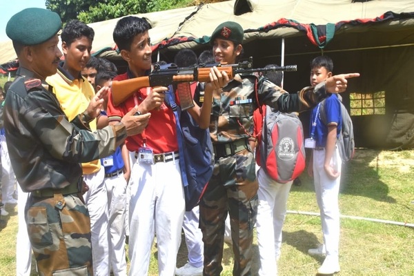 ‘A day with Company Commander’ of Assam Rifles inspires Holy Cross students