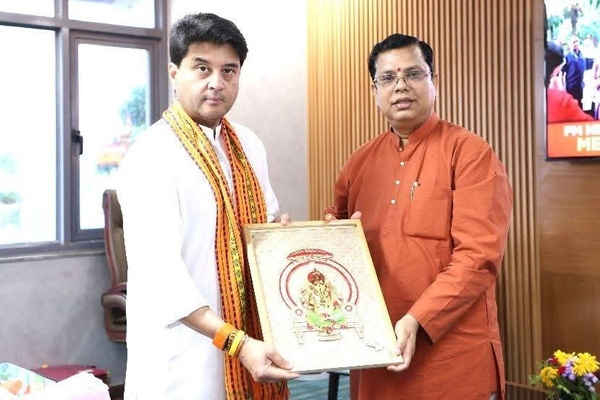 Tripura Seeks Centre’s Backing for Major Sports and Youth Infrastructure Projects