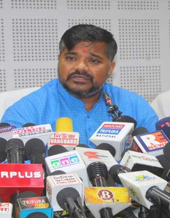 Tripura cabinet approves 5% DA for employees