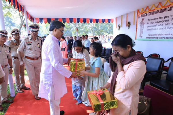 Tripura CM pays homage to martyred police, security personnel