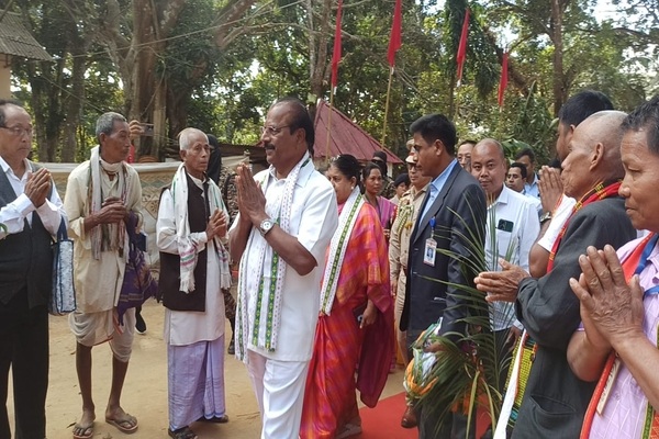 Tripura Governor interacts with border villagers