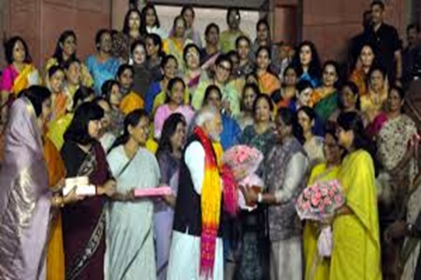 Prime Minister shares an article on women’s reserv...