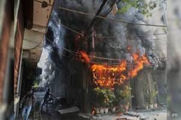 Prime Minister condoles loss of lives in a fire in...