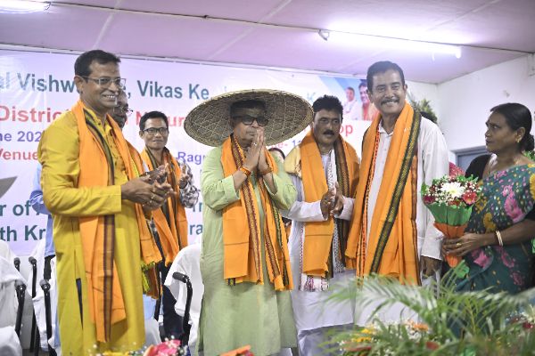 Tripura Govt working hard to support farmers in al...