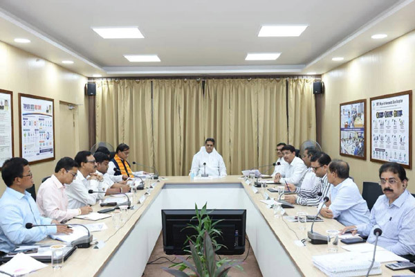 Tripura CM reviews proposed Water Supply Project f...