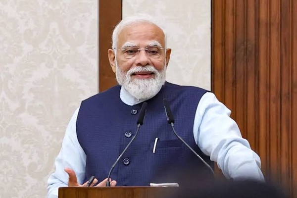 Prime Minister shares an article on how Bharat Tex...