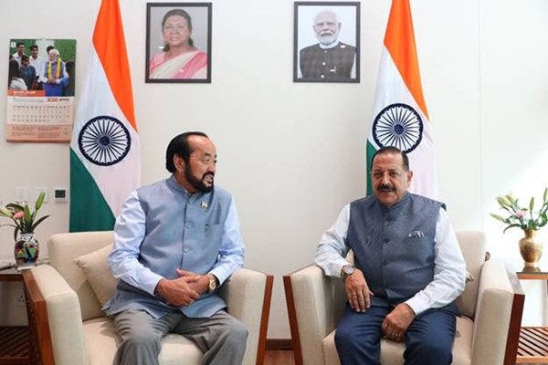 Nagaland Deputy CM Patton Meets Jitendra Singh...