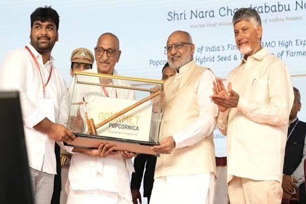 VP Launches India’s First Non-GMO Popcorn Maize Hy...