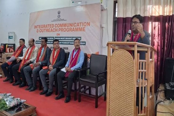Central Bureau of Communication, Agartala continues Second Day of Integrated Communication and Outreach Programme at Tripura University