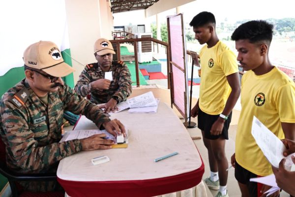 Indian Army successfully conducts Agniveer recruit...
