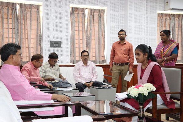 Tripura CM assures help to schoolgirl on her appeal for father