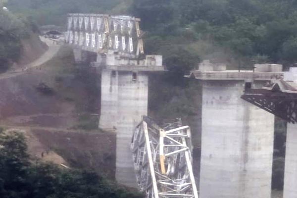 Mizoram: At least 26 workers killed as under-construction railway bridge collapses