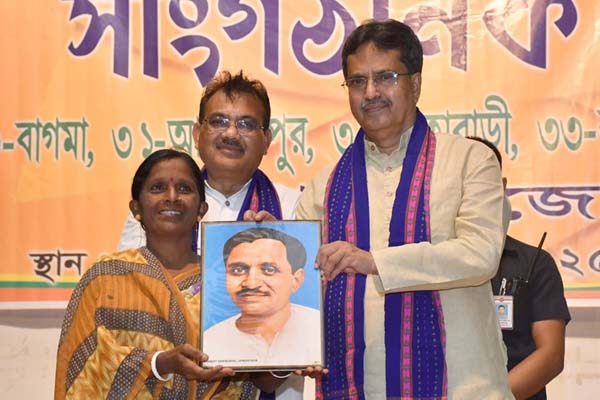 Tripura CM asks party Karyakartas to Prioritize party strength over holding positions