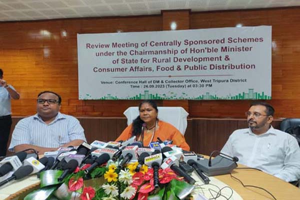 Country makes unprecedented progress under PM Modi’s leadership: MoS