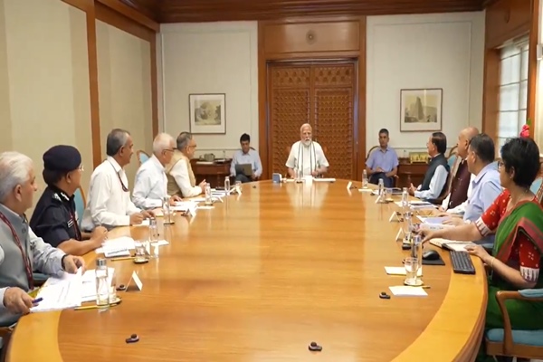PM Modi holds meetings to review Heatwave, Post-Cyclone situation