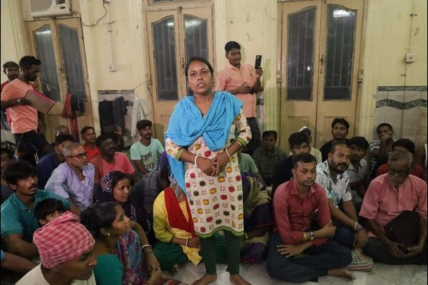BJP central team meets Karyakartas displaced by TMC