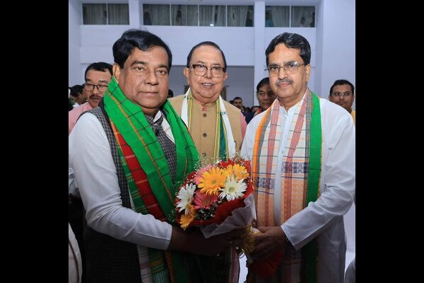 New BJP MLA takes oath in Tripura, CM greets