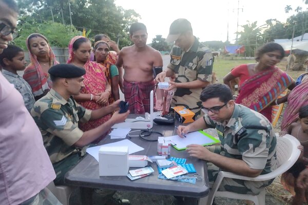 BSF extends support to flood-affected people in Tripura 